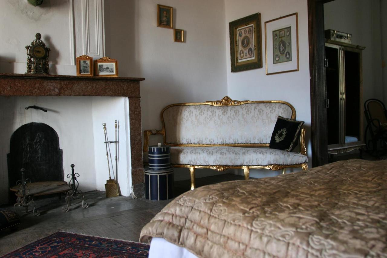 Chateau De Rosans Екстериор снимка