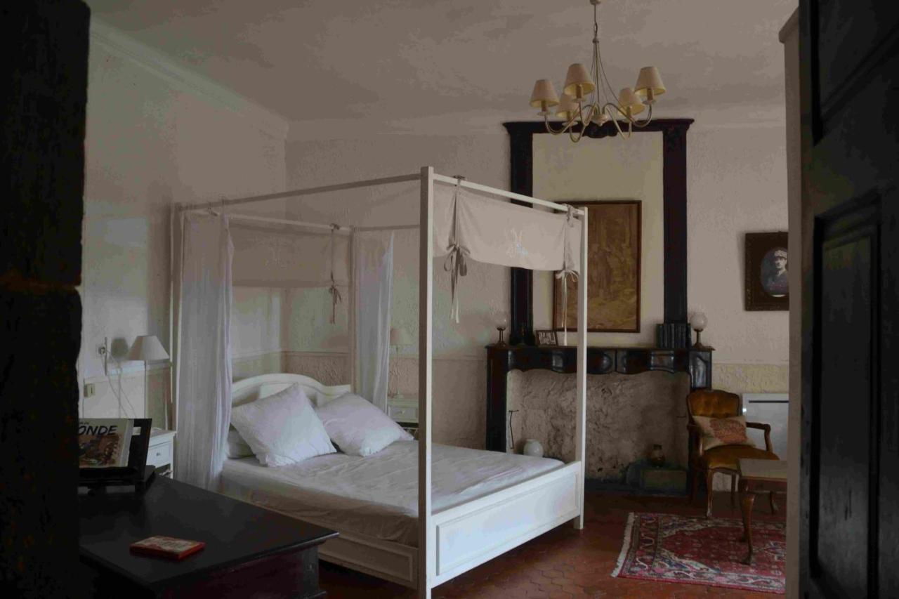 Chateau De Rosans Екстериор снимка