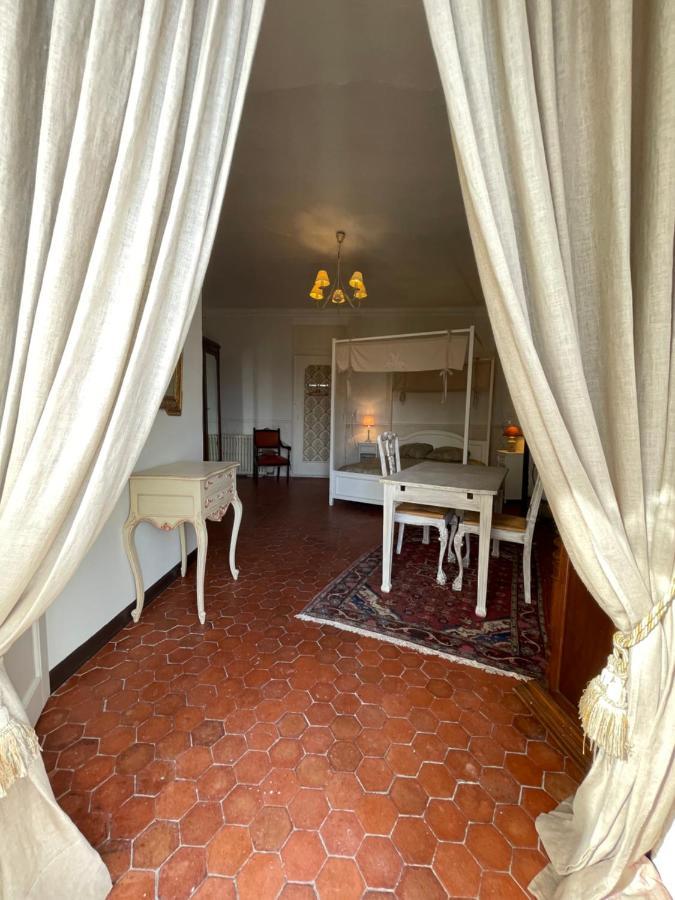 Chateau De Rosans Екстериор снимка